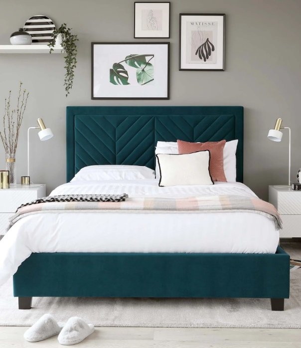 Octavia Bed with headboard 